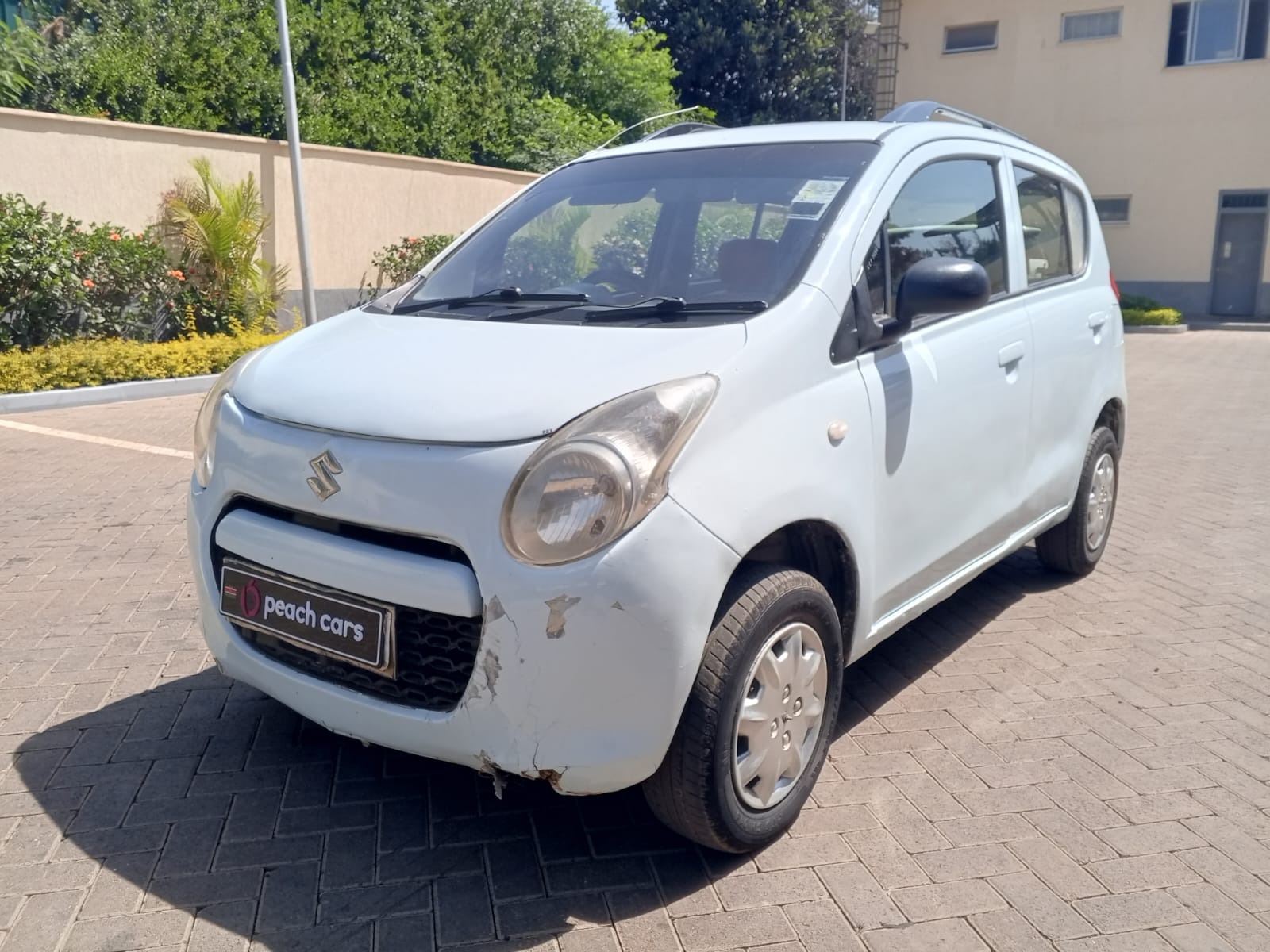 Vehicle photo